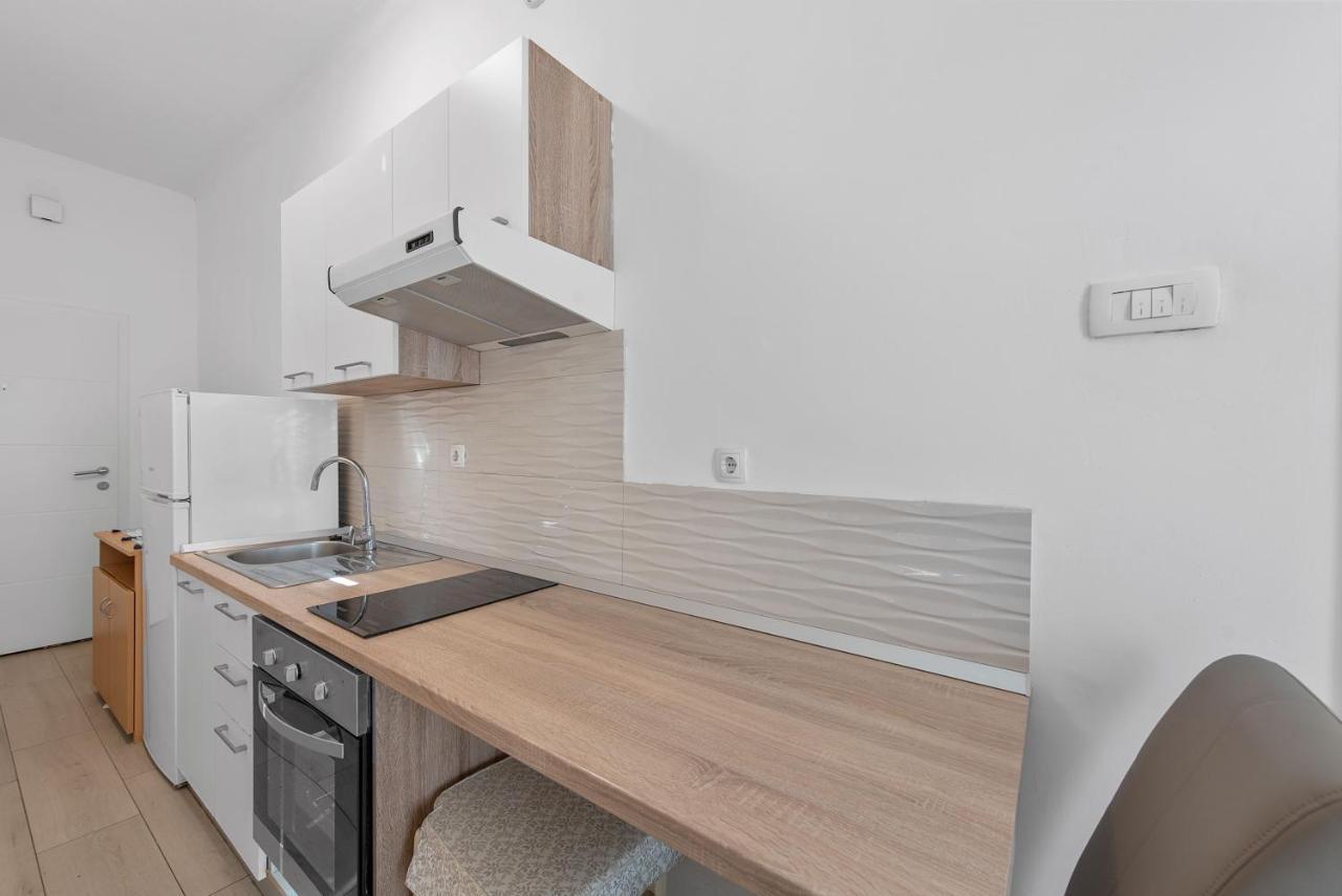 Little Flower City Studio 5 - Rijeka Rent Екстериор снимка
